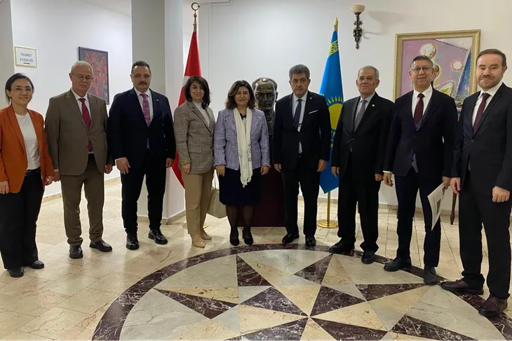 Kazakistan Almatı’da sempozyum ve festival heyecanı Türk dünyasının iletişim ve sanat alanındaki en önemli buluşmalarından biri