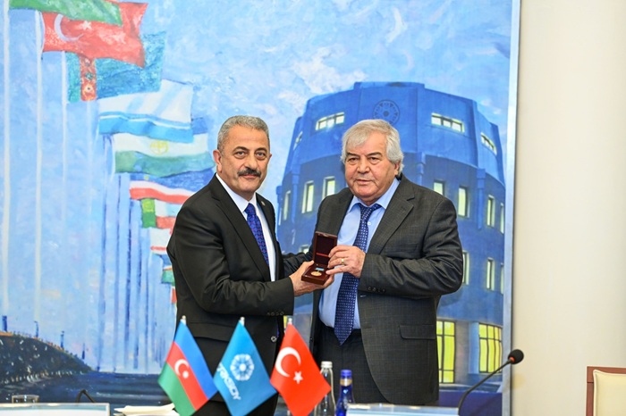 Azerbaycan Halk Şairi Sabir Rüstemhanlı’nın 80. Yaş Günü TÜRKSOY’da kutlandı